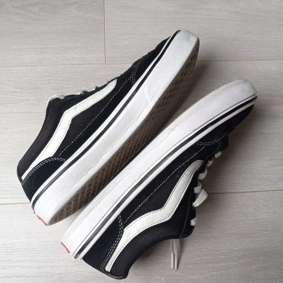 Vans Falken Sneakers, Size 7M/9W - Picture 11 of 16